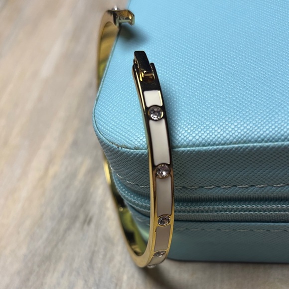 Kate Spade ♠️ Gold, White Enamel, and Crystal Bangle Bracelet - Picture 8 of 8
